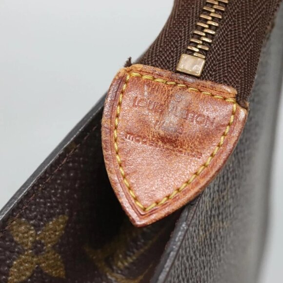LOUIS VUITTON Monogram Poche Toilette 26 Pouch M47542 LV Auth EC116 - Picture 9 of 15